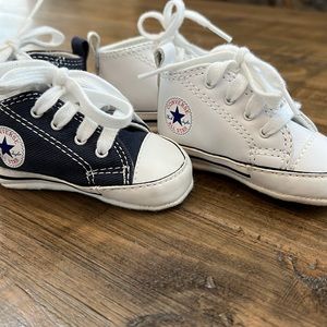 Converse crib shoes (2 pairs)